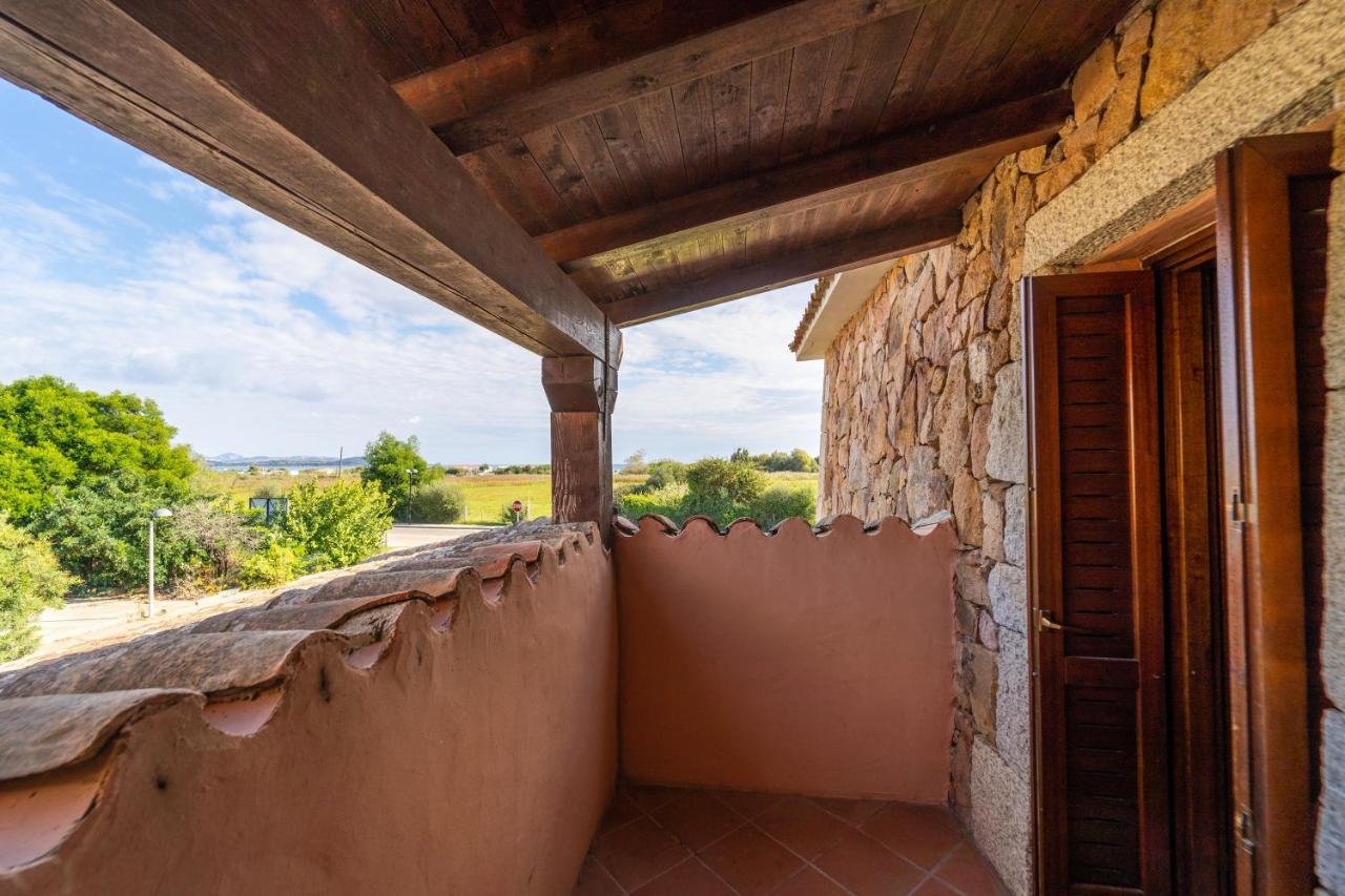 Iss Travel, Pedra Rosa 2 Bedroom Apartments With Private Terrace And Air Conditioning San Teodoro  Exterior foto